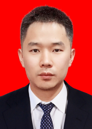 决登伟.jpg